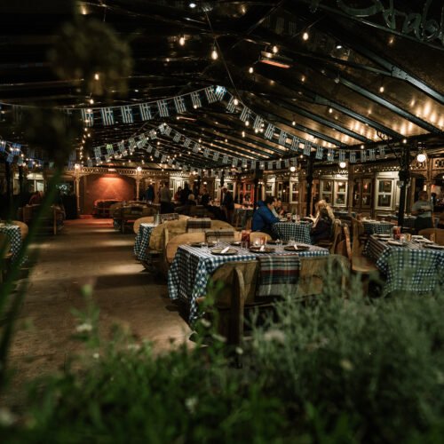 taverna night